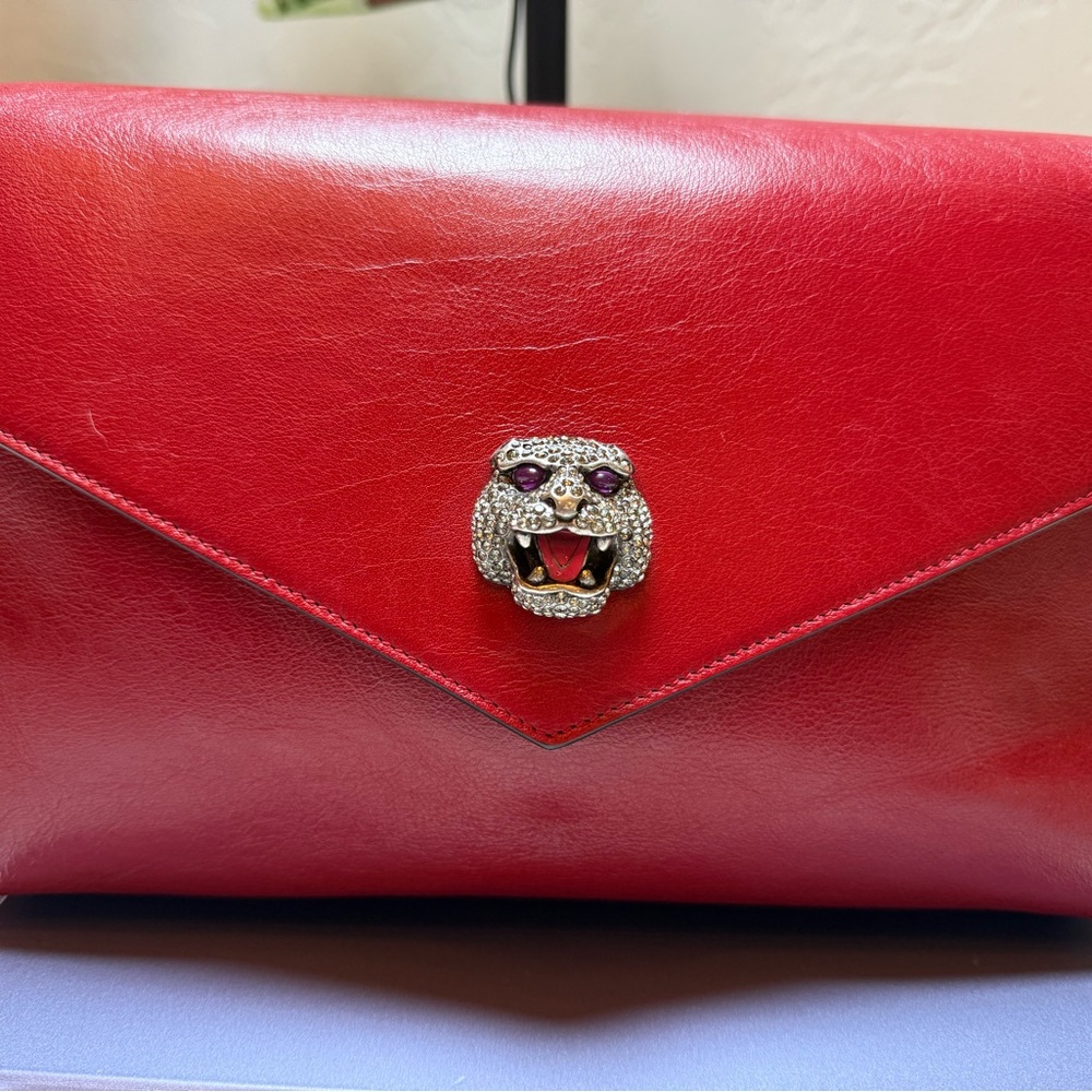 Gucci Elegant Red Leather Clutch